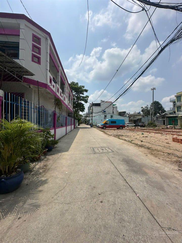 Bán đất shr phân lô tô ký, tân xuân giáp q12 trường nguyễn hữu cầu, 5x21, đường 8m thông, 5,x tỷ tl