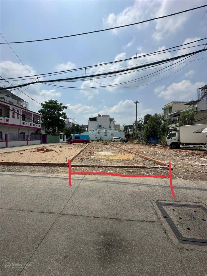 Bán đất shr phân lô tô ký, tân xuân giáp q12 trường nguyễn hữu cầu, 5x21, đường 8m thông, 5,x tỷ tl