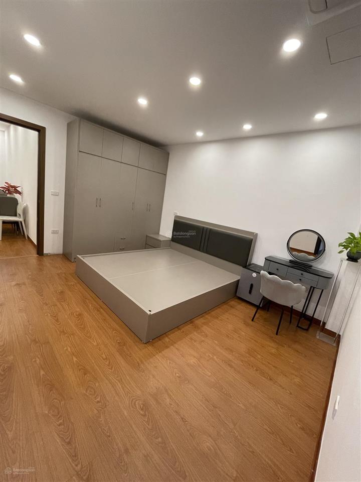 Chính chủ bán căn hộ n2d view hồ 80m2 3pn 2vs trung hoà nhân chính