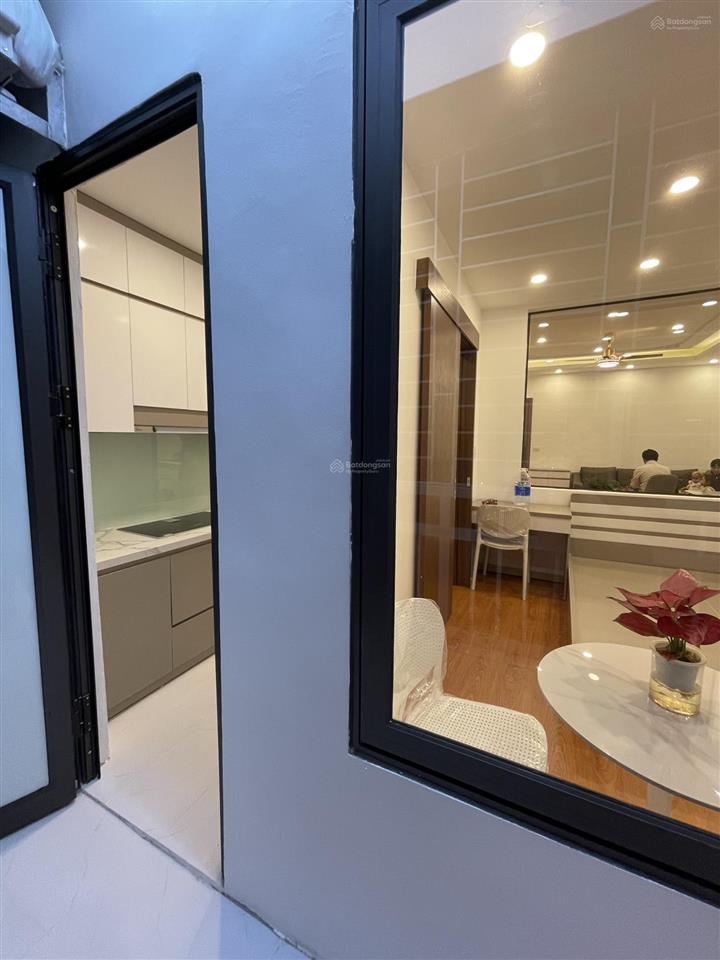 Chính chủ bán căn hộ n2d view hồ 80m2 3pn 2vs trung hoà nhân chính