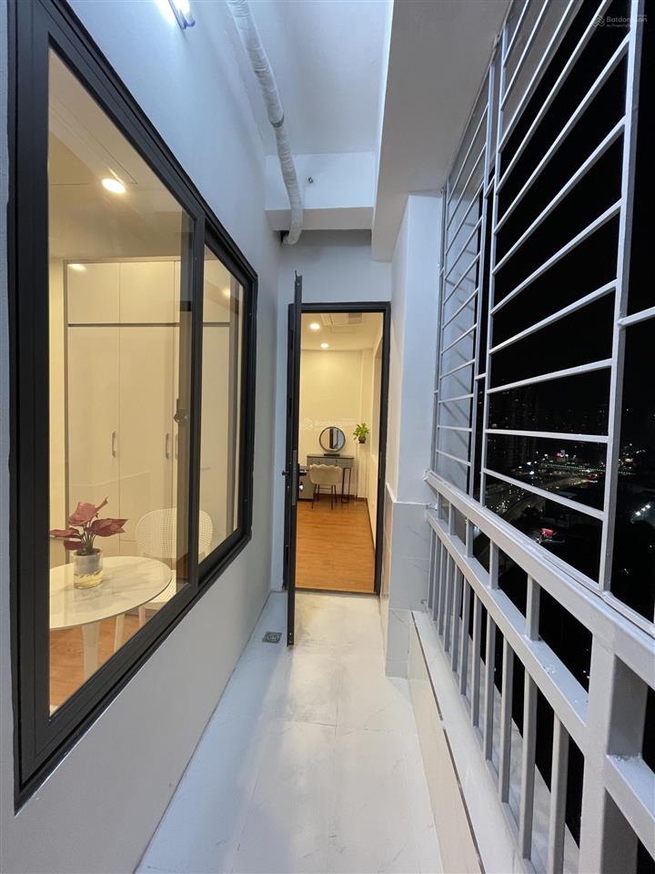 Chính chủ bán căn hộ n2d view hồ 80m2 3pn 2vs trung hoà nhân chính