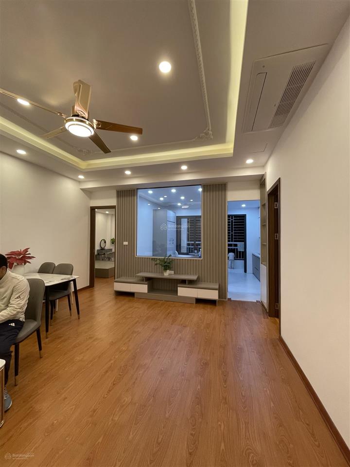 Chính chủ bán căn hộ n2d view hồ 80m2 3pn 2vs trung hoà nhân chính