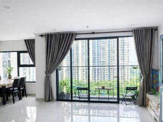 Bán nhanh 2pn+ full nội thất gỗ sịn  sổ sẵn  giá rẻ cho khách thiện chí tại vinhomes grand park