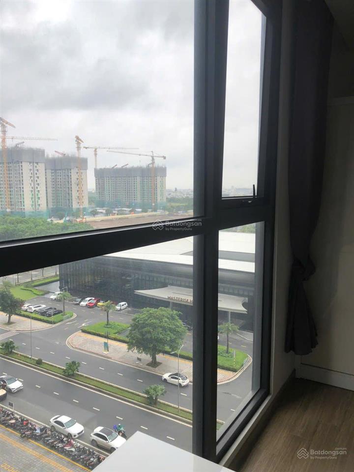 Chủ gửi bán căn góc 3pn hơn 100m2, có dòng tiền ngay tại pavilion vinhomes ocean park 1, sổ sẵn