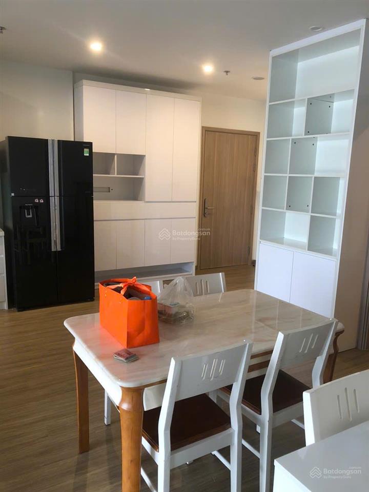 Chủ gửi bán căn góc 3pn hơn 100m2, có dòng tiền ngay tại pavilion vinhomes ocean park 1, sổ sẵn