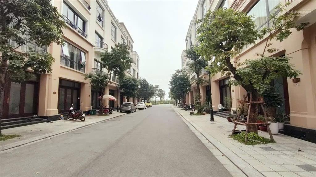 Liền kề xẻ khe cọ xanh đã hoàn thiện, đang cho thuê dòng tiền 20tr/tháng tại vinhomes ocean park 2