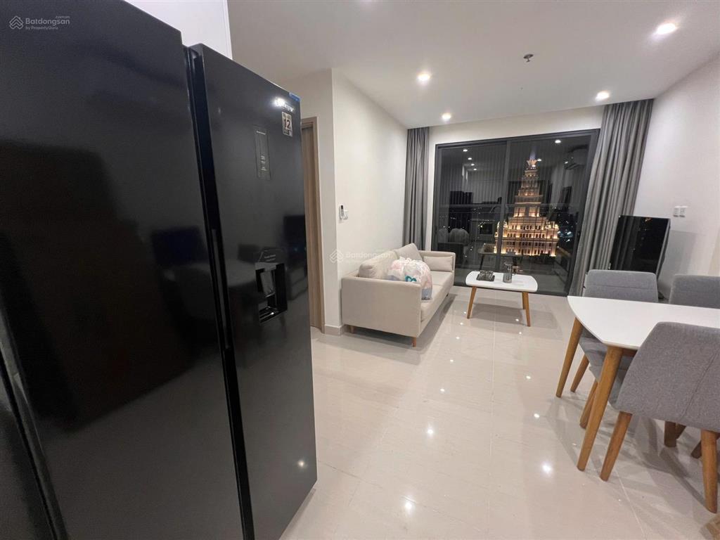 View thẳng vinuni 2n1wc sapphire, sổ sẵn, full nội thất tầng trung tại vinhomes ocean park