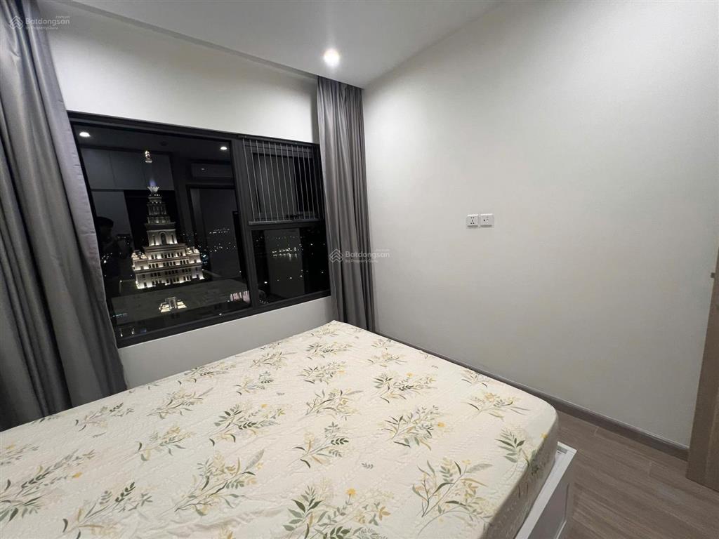 View thẳng vinuni 2n1wc sapphire, sổ sẵn, full nội thất tầng trung tại vinhomes ocean park