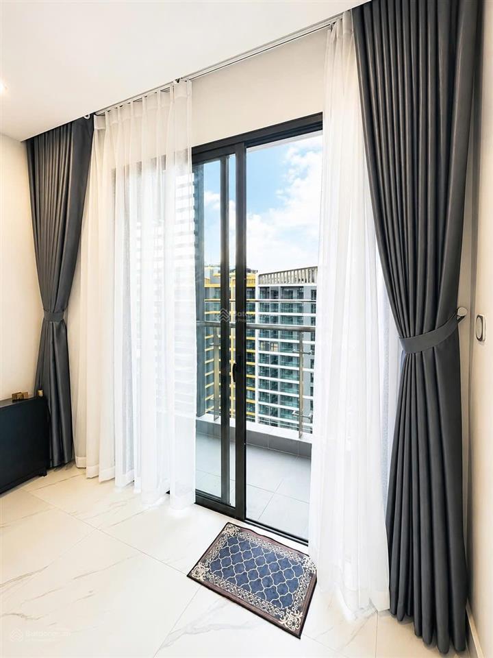 Tôi cần bán nhanh căn 1n+ đủ nội thất đang có dòng tiền thuê tại the beverly vinhomes grand park