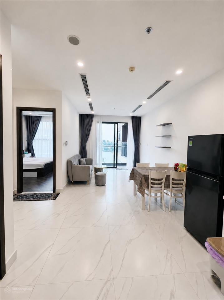 Tôi cần bán nhanh căn 1n+ đủ nội thất đang có dòng tiền thuê tại the beverly vinhomes grand park