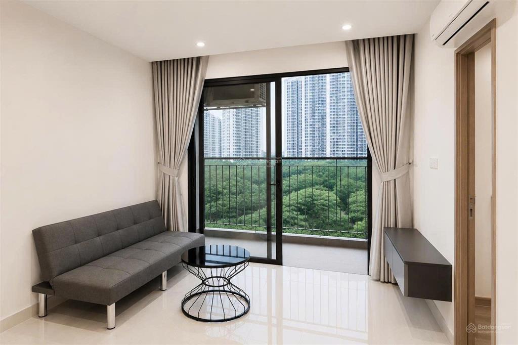 Gia đình chuyển công tác nên cần bán lại căn 2pn tại origami vinhomes grand park đang ở rất giữ gìn