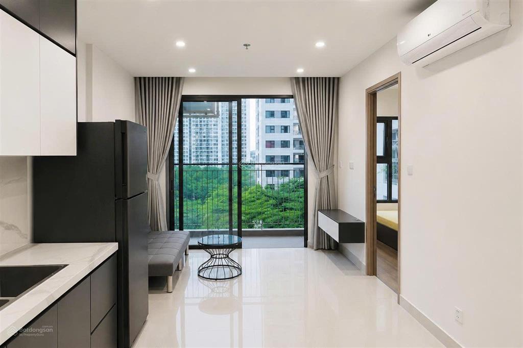 Gia đình chuyển công tác nên cần bán lại căn 2pn tại origami vinhomes grand park đang ở rất giữ gìn