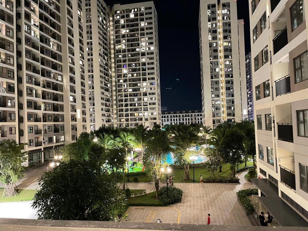 Gia đình tôi cần bán lại căn 1pn+ tại vinhomes grand park do không còn sử dụng thường xuyên.
