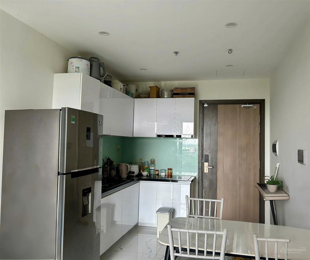 Cắt lỗ hơn trăm triệu căn 2pn+ diện tích lớn tại beverly solari vinhomes grand park  full nội thất