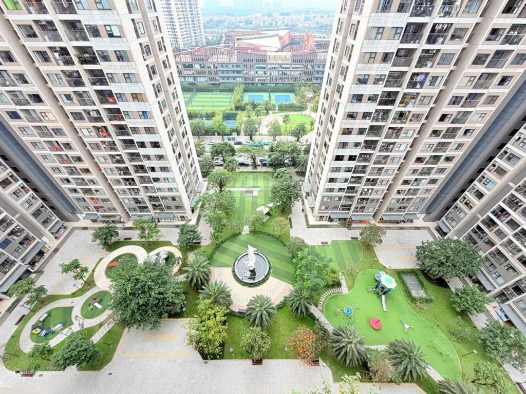 Quỹ hàng 2pn chủ cắt lỗ gần 400tr  chỉ từ 57tr/m2 đã bao phí tại vinhomes ocean park  đủ nội thất