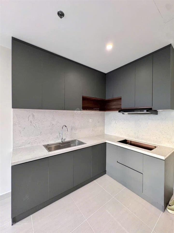 Chính chủ cắt lỗ 2pn+ giá đẹp  sổ sẵn  nhận nhà ngay tại vinhomes grand park