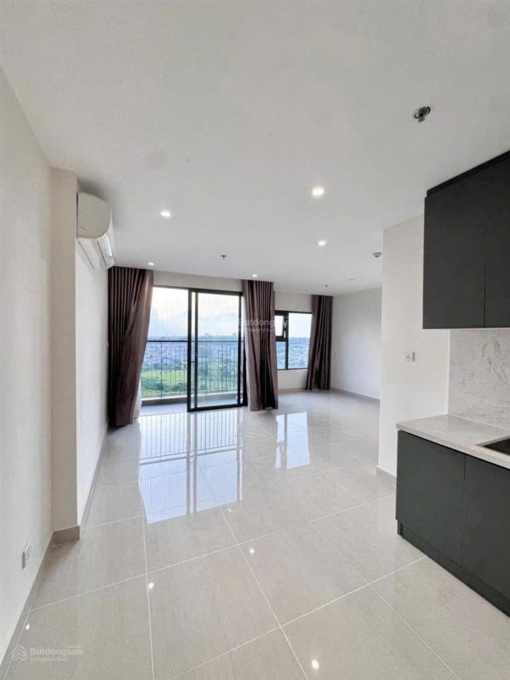 Chính chủ cắt lỗ 2pn+ giá đẹp  sổ sẵn  nhận nhà ngay tại vinhomes grand park