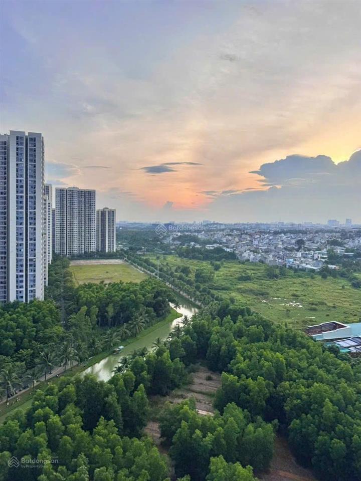 Chính chủ cắt lỗ 2pn+ giá đẹp  sổ sẵn  nhận nhà ngay tại vinhomes grand park