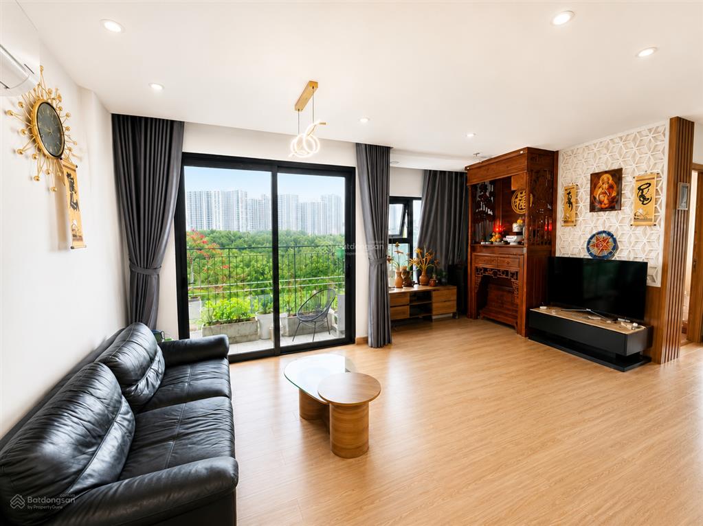 Chính chủ bán gấp 2pn+ chỉ 46tr/m2 bao phí, full đồ tại the origami vinhomes grand park  sẵn sổ