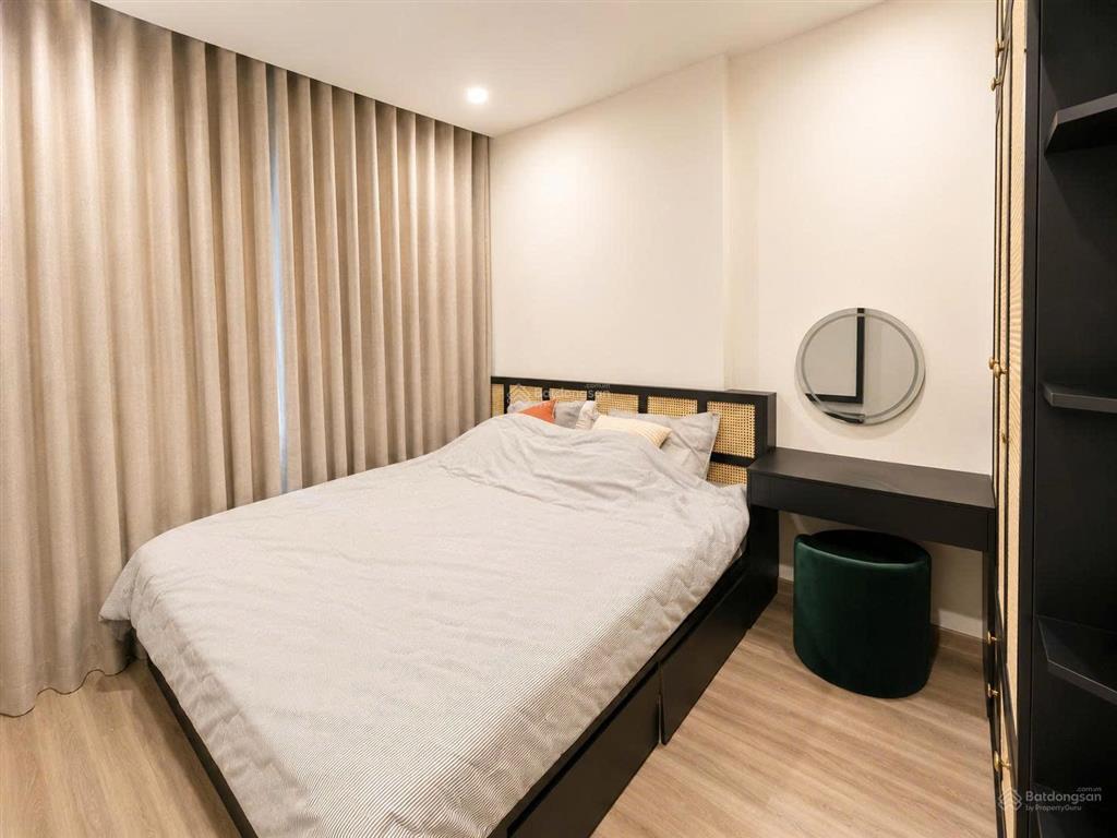 Chủ cắt lỗ căn 1pn+ full nội thất cao cấp, đang thuê 10.3tr/tháng tại vinhomes grand park  bao phí
