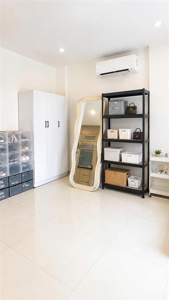 Hot! studio sẵn sổ chỉ 1.730 tỷ bao phí  diện tích rộng tại vinhomes grand park | sẵn dòng tiền
