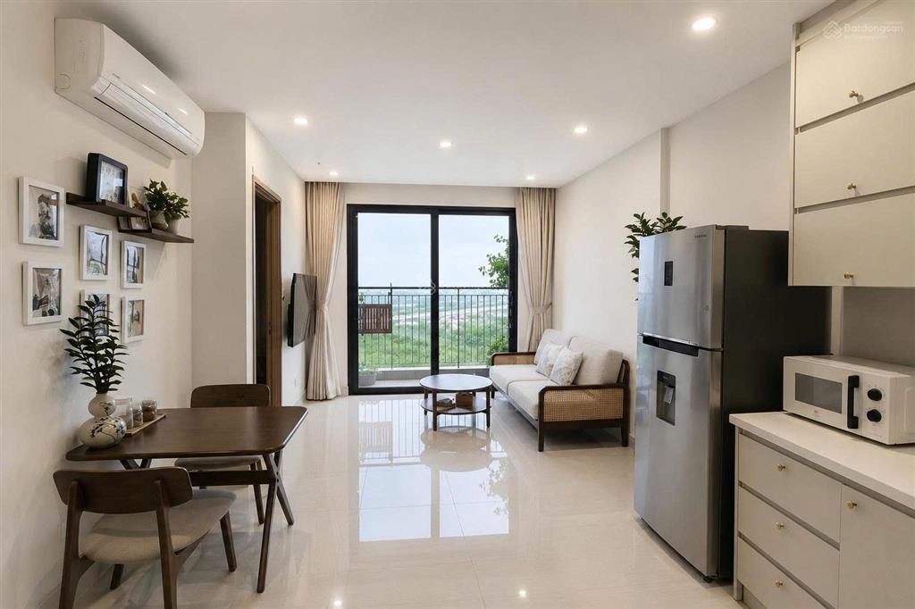Ở là mê! 2pn diện tích lớn full nội thất  view sông mát quanh năm tại vinhomes grand park