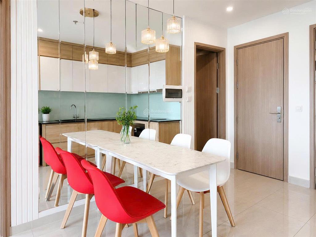 Săn hàng hiếm! 2pn dt lớn giá chỉ 3 tỷ  có ban công phòng ngủ tại the origami vinhomes grand park
