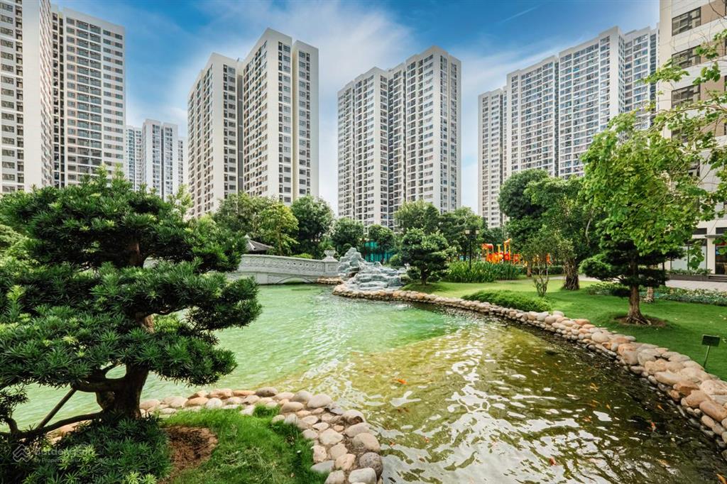 Săn hàng hiếm! 2pn dt lớn giá chỉ 3 tỷ  có ban công phòng ngủ tại the origami vinhomes grand park