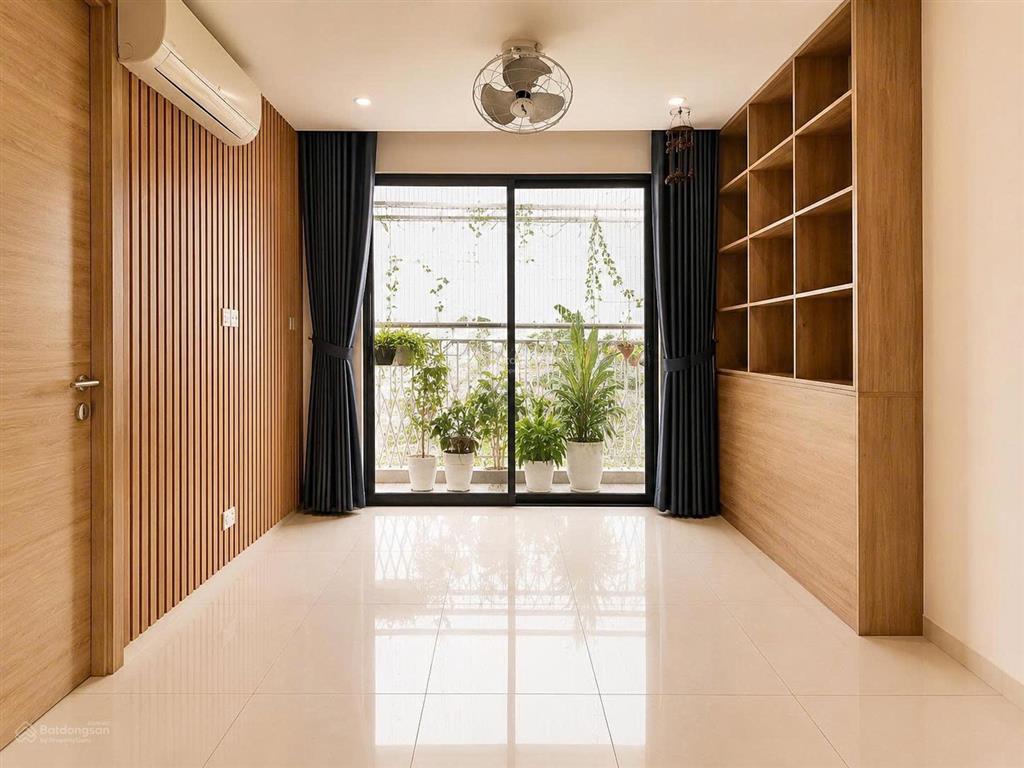 Hàng hiếm! bán gấp căn 2pn+ full nội thất gỗ thiết kế riêng view cực thoáng tại vinhomes grand park