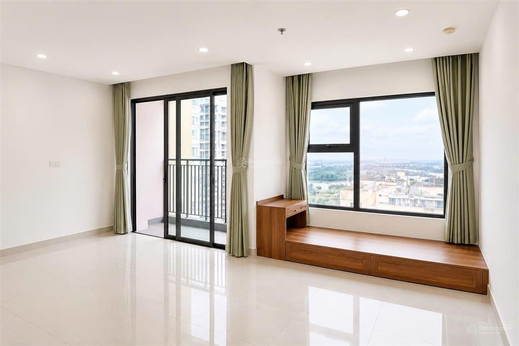 Giá quá tốt! căn góc 2pn+ 63,4m2 cực thoáng, chủ không vay tại the rainbow vinhomes grand park