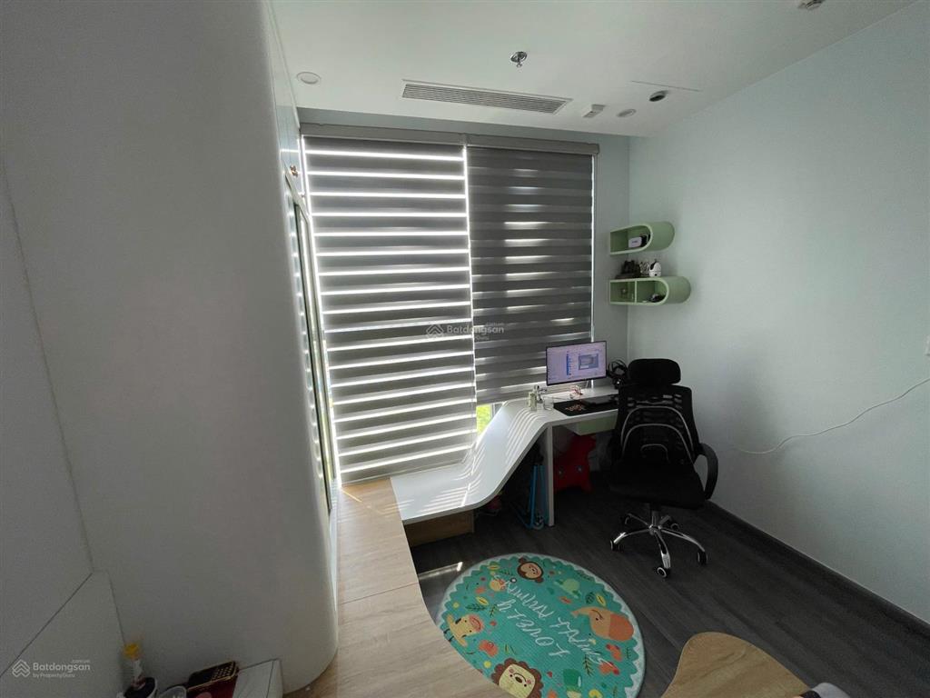 Quỹ hàng 2pn chủ cắt lỗ gần 400tr  chỉ 3.25 tỉ đã bao phí tại vinhomes ocean park  đủ nội thất