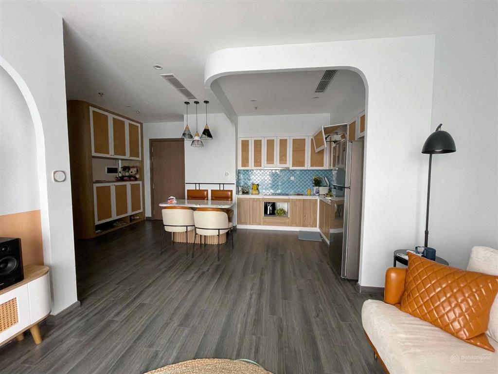 Quỹ hàng 2pn chủ cắt lỗ gần 400tr  chỉ 3.25 tỉ đã bao phí tại vinhomes ocean park  đủ nội thất