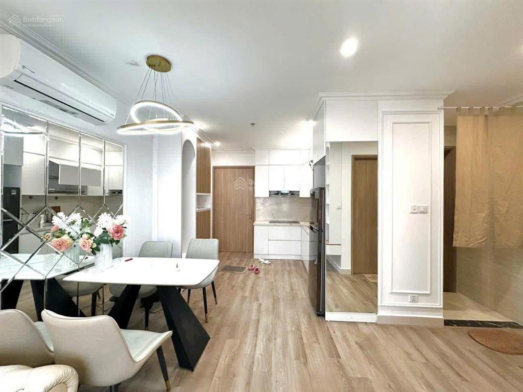 Chính chủ cắt lỗ 300tr căn hộ 2pn chỉ 3,4 tỷ bao phí tại vinhomes ocean park  nội thất như ảnh