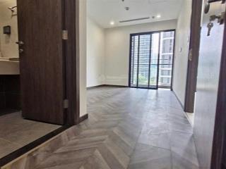Giá thấp hơn giá thị trường, chủ gửi căn 2n2wc 79m2, full đồ tại the beverly  vinhomes grand park