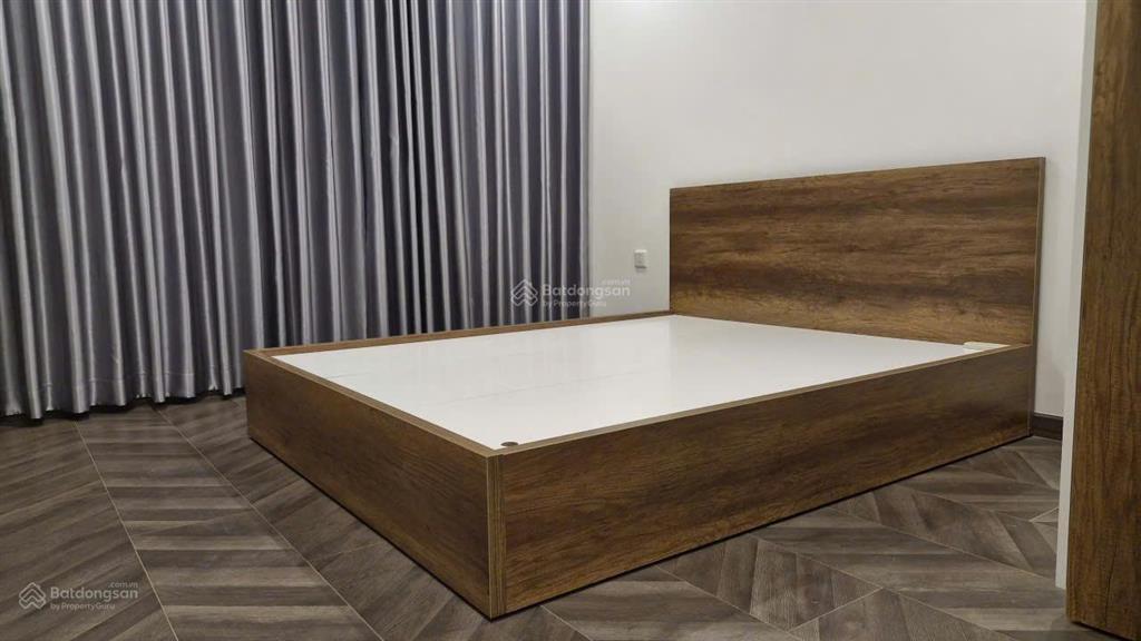 Giá thấp hơn giá thị trường, chủ gửi căn 2n2wc 79m2, full đồ tại the beverly  vinhomes grand park