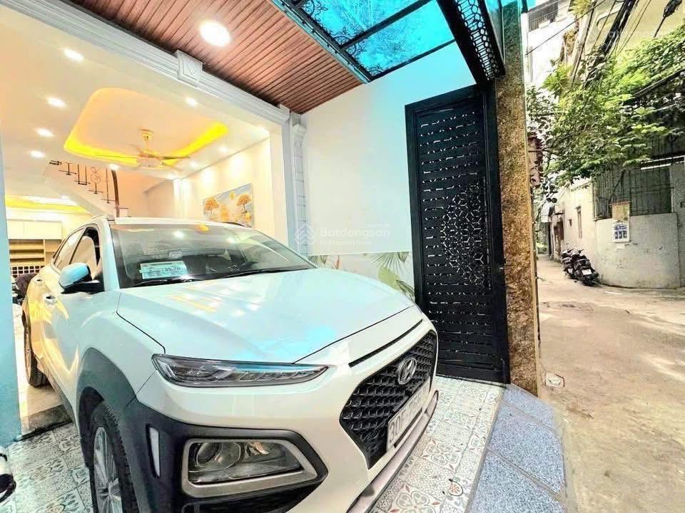 Ngay ngã tư sở, trung tâm thanh xuân 46m2 5 tầng, nhà xây mới, ô tô đỗ cửa, giá 14.8 tỷ
