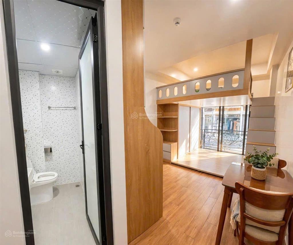 Cho thuê phòng ccmn tại phố khương hạ hơn 20m2, ngõ thông, ô tô cách 5m chỉ 4.8tr