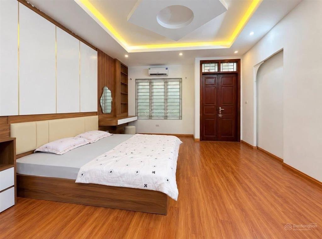 Nhà định công 34m 4 tầng 3pn gần ô tô chánh giá tốt sổ đẹp
