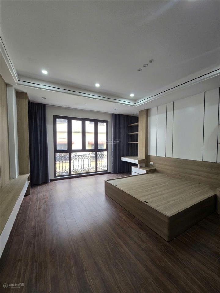 Bán nhà phân lô phố giáp bát 75m2 7t 10pn kk thang máy trc nhà ô tô tránh vỉa hè 2 bên ở và làm vp