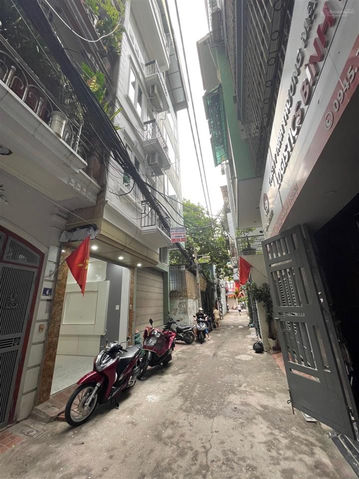 Bán nhà định công 47m 5 tầng 4pn vị trí đẹp mặt ngõ ô tô vào nhà ở và làm văn phòng kinh doanh ổn