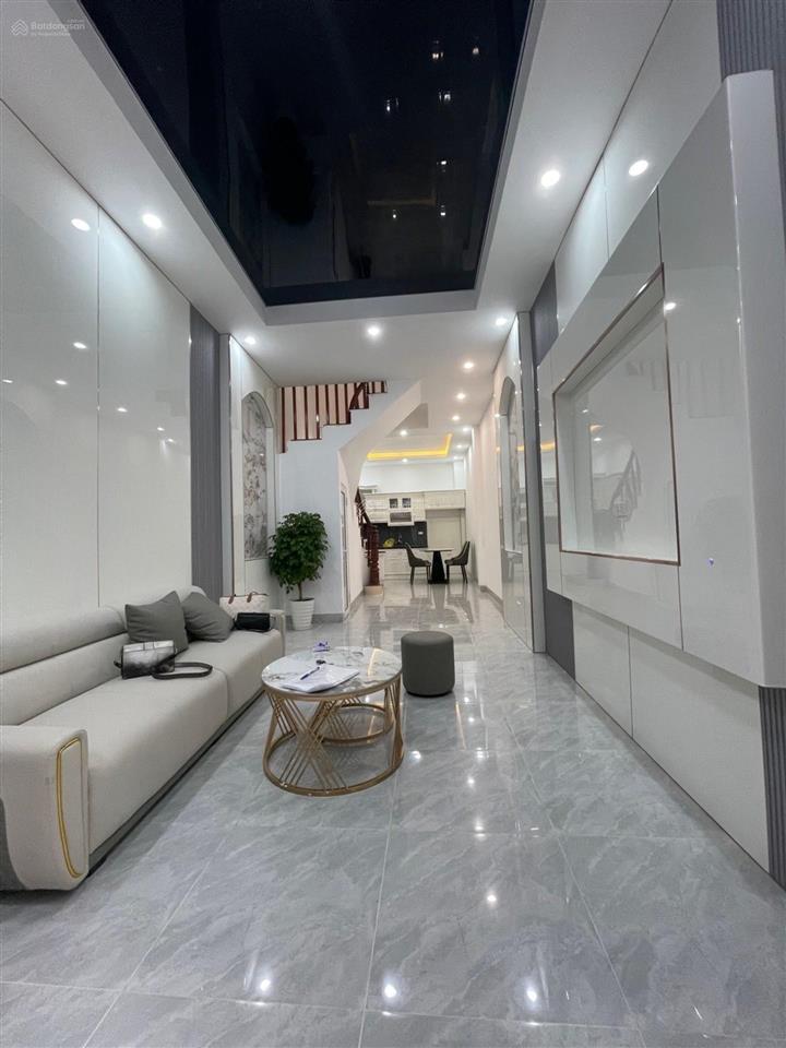 Bán nhà định công 47m 5 tầng 4pn vị trí đẹp mặt ngõ ô tô vào nhà ở và làm văn phòng kinh doanh ổn