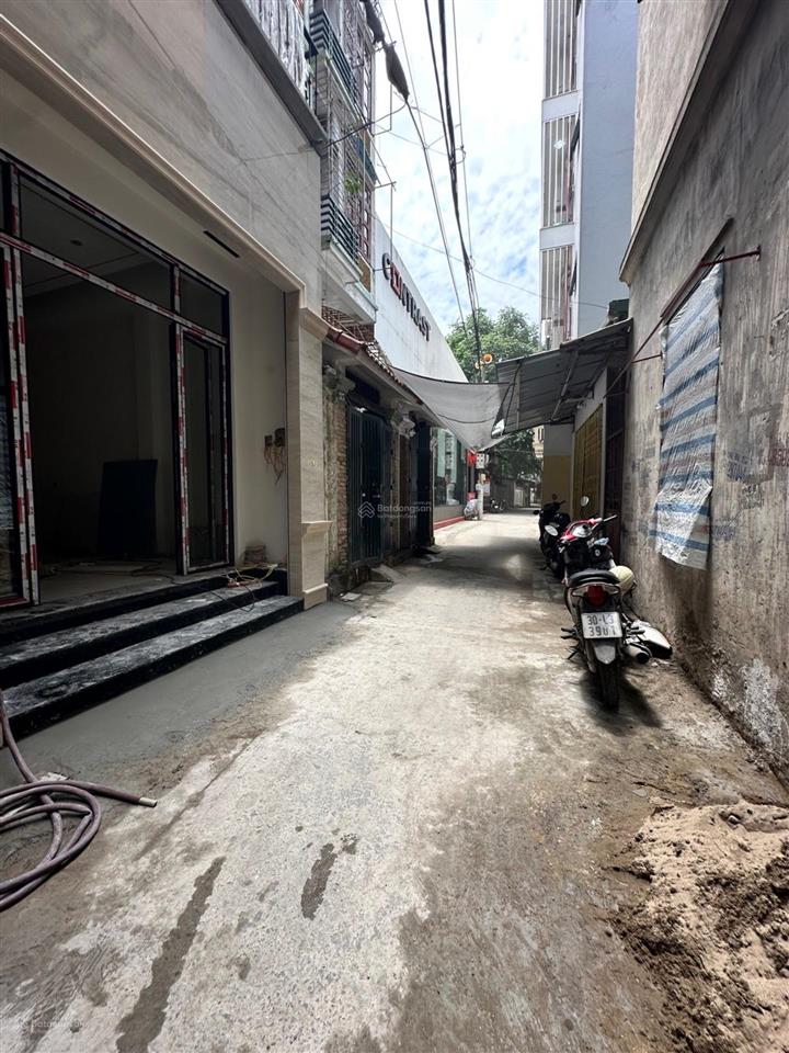 Bán nhà sát mặt phố vũ tông phan 55m 6 tầng 8pn thang máy nhà xây mới ở vkđ trước nhà ô tô qua lại