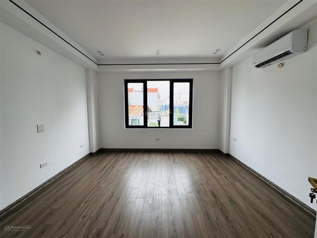 Nhà định công 39m2 6 tầng 4pn thang máy lô góc gần vành đai 2.5 giao thông thuận tiện gần bệnh viện