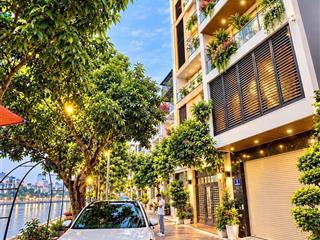 Bán liền kề phố nguyễn lân 95m 5tang mt5.5m thang máy vị tri đẹp view hồ rùa cực thoáng kinh cực ổn