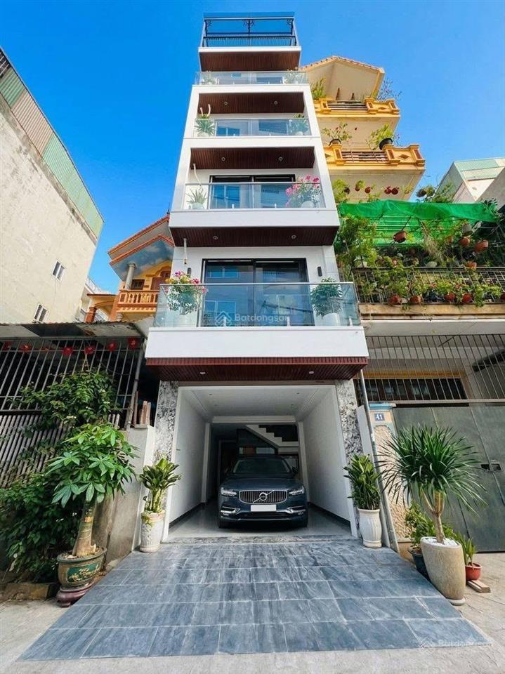 Bán nhà liền kề tây nam linh đàm 62m 5tang mt5.5m thang máy đường trc nhà 10m vỉa hè hai bên