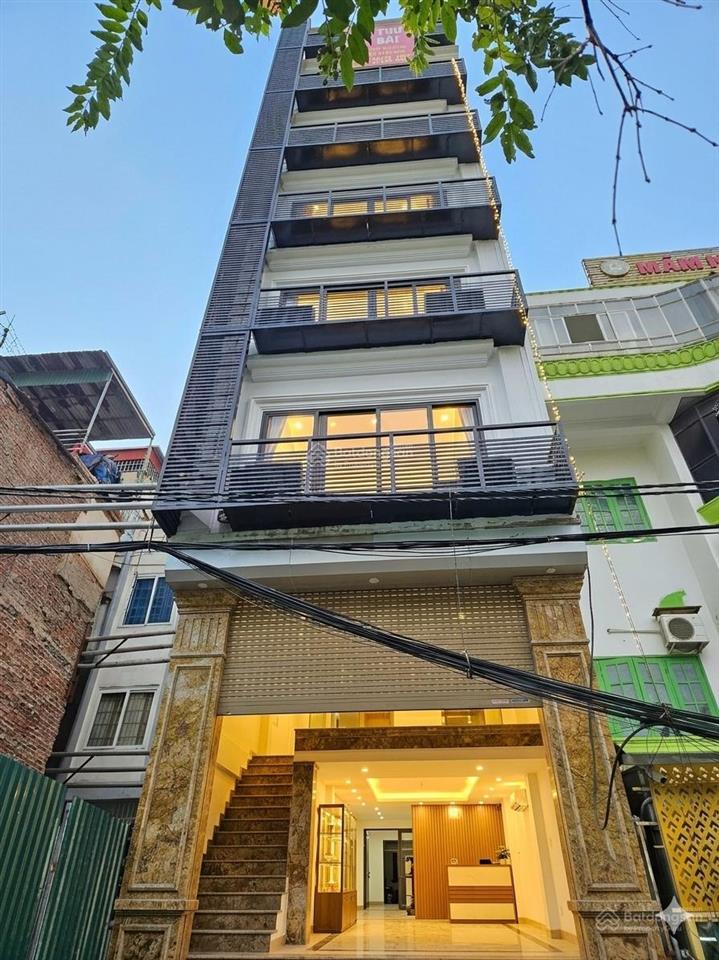 Bán toà văn phòng mặt phố view hồ 110m 9tầng thang máy phố lương đình của vị trí đắc địa quận dđ