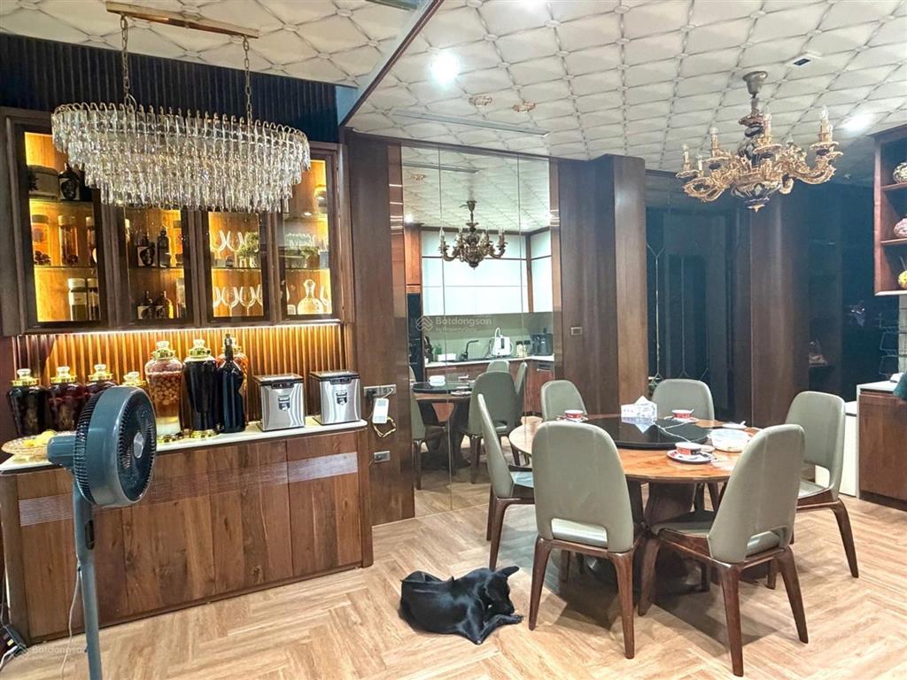 Bán nhà phố mai anh tuấn 140m 7 tầng mt9m thang máy nhà vị trí đẹp gần hồ hoàng cầu vị trí cực đẹp