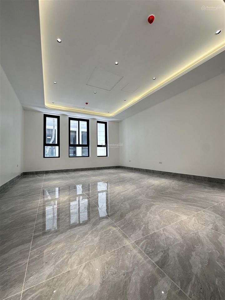 Bán liền kề louis hoàng mai 110m 6tang 8pn mt5m thang máy vị trí đẹp ở và làm trụ sở ct kinh doanh