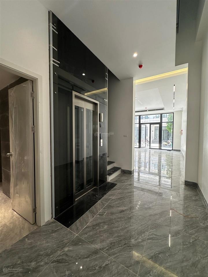 Bán liền kề louis hoàng mai 110m 6tang 8pn mt5m thang máy vị trí đẹp ở và làm trụ sở ct kinh doanh