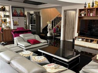 Bán căn hộ penhouse homyland 1, q2. giá 18 tỷ (400m2, 2 tầng, 5pn, sổ hồng).  0918 604 *** c. loan